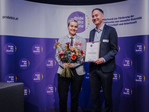 Vorschau Bild von Jona Moro (links) mit Christian Klopf, BMSGPK