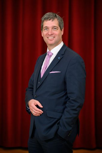 Mag. Alexander Winkler ist der neue Präsident der Notariatskammer
für Wien, Niederösterreich und Burgenland.