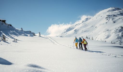  Schneeschuhwandern in den Tuxer Alpen