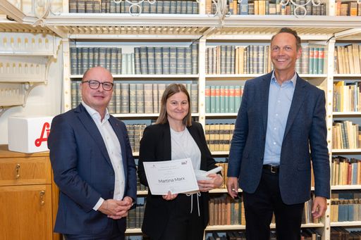 Vorschau Bild von Preisübergabe an Martina Marx, Kleine Zeitung