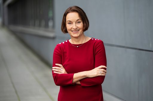  Cornelia Bend, neue Künstlerische Leiterin der Schwetzinger SWR
Festspiele. © SWR/Patricia Neligan, honorarfrei - Verwendung gemäß
der AGB im Rahmen einer engen, unternehmensbezogenen
Berichterstattung im SWR-Zusammenhang bei Nennung "Bild:
SWR/Patricia Neligan" (S2+), SWR Presse/Bildkommunikation,
Baden-Baden, Tel: 07221/929-24429, foto@swr.de / Weiterer Text über
ots und www.presseportal.de/nr/7169 / Die Verwendung dieses Bildes
für redaktionelle Zwecke ist unter Beachtung aller mitgeteilten
Nutzungsbedingungen zulässig und dann auch honorarfrei.
Veröffentlichung ausschließlich mit Bildrechte-Hinweis.