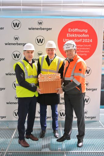 Die erfolgreiche Realisierung zeigt, wie entscheidend die enge
Zusammenarbeit zwischen Industrie und Forschung ist. Die langjährige
Kooperation zwischen dem AIT Austrian Institute of Technology und
Wienerberger Österreich wurde mit dem NEFI-Projekt „GreenBricks“ auf
ein neues Niveau gehoben. Das AIT entwickelte ein neuartiges
Gesamtkonzept für eine energieeffiziente Ziegelproduktion.