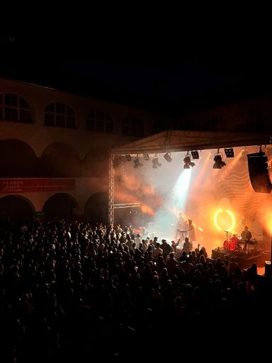  Klagenfurt Festival Hauptbühne im Burghof