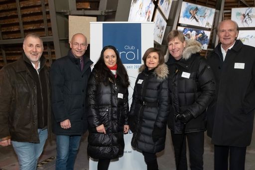  v.l.: Herbert Rieser (café+co), Dompfarrer Toni Faber, Martina
Scheiber (HR-SCOPE), Club Tirol-Vizepräsidentin Renate Danler
(Renate Danler Consulting), Club Tirol-Präsident Julian Hadschieff
(Humanocare), Peter Kunz (Kunz Wallentin Rechtsanwälte)