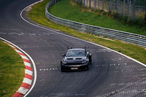 Professional driver with special safety equipment. Closed course.
Do not attempt. Preproduction Mustang® GTD shown. Actual production
vehicle may vary. Projected availability late 2024/early 2025. Very
limited availability. Inquiry does not guarantee ability to
purchase. The warranty shall be voided if the Ford Vehicle is used
or driven in a competitive event with simultaneous multi-vehicle
participation (e.g., racing, including on a racetrack or other
closed-course). / Weiterer Text über ots und
https://www.ots.at/pressemappe/DE143363 / Die Verwendung dieses
Bildes für redaktionelle Zwecke ist unter Beachtung aller
mitgeteilten Nutzungsbedingungen zulässig und dann auch honorarfrei.
Veröffentlichung ausschließlich mit Bildrechte-Hinweis.