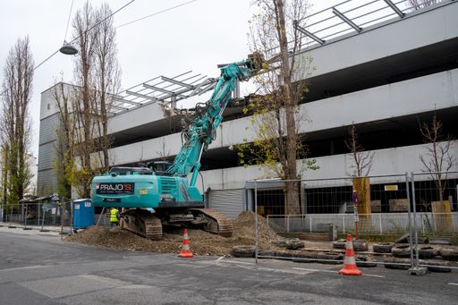 Bild zeigt Abbruch der Parkgarage