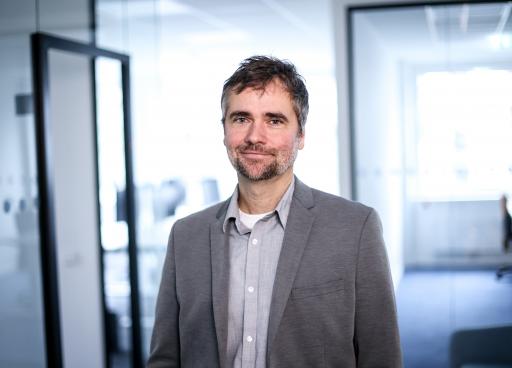 Benjamin Haller wird zum 1. April 2025 neuer dpa-Landesbüroleiter
in Norddeutschland. / Weiterer Text über ots und
www.presseportal.de/nr/8218 / Die Verwendung dieses Bildes für
redaktionelle Zwecke ist unter Beachtung aller mitgeteilten
Nutzungsbedingungen zulässig und dann auch honorarfrei.
Veröffentlichung ausschließlich mit Bildrechte-Hinweis.