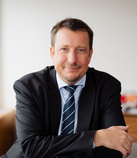  Mag. Gregor Pilgram