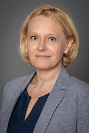 Claudia Wurzinger, Head of Operations Aon Austria
