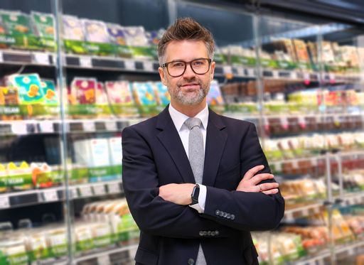 Foto, Oliver Dobbs, Geschäftsleitung Denns BioMarkt Österreich