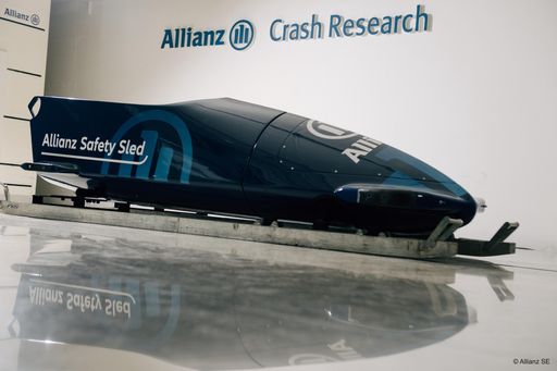  Allianz Safety Sled Außenansicht