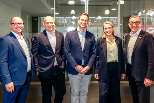 Gruppenfoto (v.l.n.r. Jürgen Kraft, Enver Sirucic, Thomas Csipkó,
Eva Liebmann, Josef Herk)