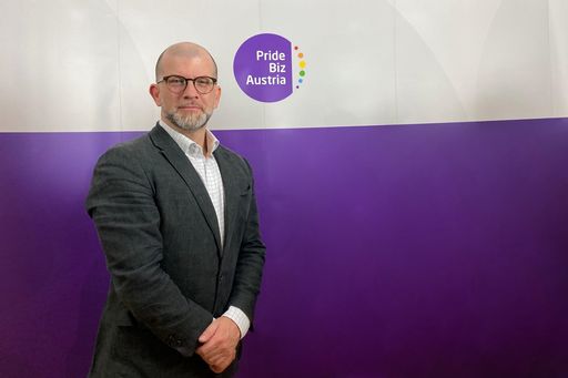 Vorschau Bild von Lukas Burian, Präsident von Pride Biz Austria