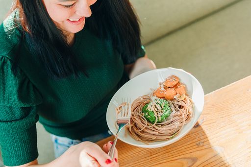 Unsere Ernährung beeinflusst unsere Psyche – und umgekehrt.