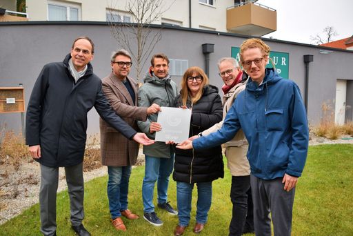 Vorschau Bild von Verleihung der "Greenpass"-Zertifizierung in Silber