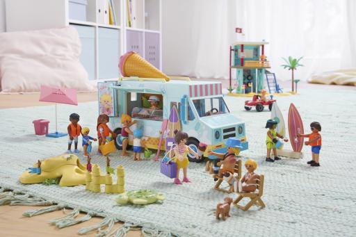 Vorschau Bild von Die neue Serie "Vacation on the beach" von Playmobil weckt bei
Kindern jede Menge Sommerferiengefühl. / Weiterer Text über ots und
www.presseportal.de/nr/161307 / Die Verwendung dieses Bildes für
redaktionelle Zwecke ist unter Beachtung aller mitgeteilten
Nutzungsbedingungen zulässig und dann auch honorarfrei.
Veröffentlichung ausschließlich mit Bildrechte-Hinweis.