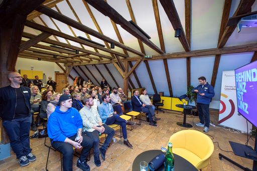 Vorschau Bild von Volles Haus beim Praxistag des Dachverband Stadtmarketing Austria
in Leonding zum Thema "Lost Places neu denken"