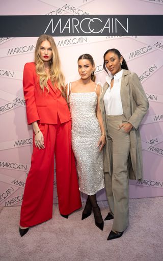  NEW YORK, NY - FEBRUARY 7: Romee Strijd, Camila Coelho and
Tayshia Adams attend Marc Cain Fall/Winter 2025 Preview Event at
Marc Cain Pop Up Shop on February 7, 2025 in New York. (Photo by
Michael Ostuni/PMC/PMC) *** Local Caption *** Romee Strijd;Camila
Coelho;Tayshia Adams / Weiterer Text über ots und
www.presseportal.de/nr/104492 / Die Verwendung dieses Bildes für
redaktionelle Zwecke ist unter Beachtung aller mitgeteilten
Nutzungsbedingungen zulässig und dann auch honorarfrei.
Veröffentlichung ausschließlich mit Bildrechte-Hinweis.