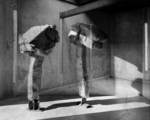HELMUT LANG: What remains behind Helmut Lang, "fist no.1 and fist
no.4", 2015–2017 © Courtesy of the artist