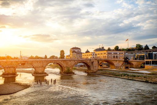  Skopje, die charmante Hauptstadt und Ohrid, die bezauberndste
Stadt Nordmazedoniens sind immer eine Reise wert. Das
UNESCO-Welterbe wird aufgrund seiner Natur und seines reichhaltigen
kulturellen Guts mit u.a. rund 365 Kirchen auch als "Jerusalem des
Balkans" bezeichnet. Die Stadt liegt direkt am Ohridsee, der tiefste
und älteste in Europa. / Weiterer Text über ots und
www.presseportal.de/nr/138783 / Die Verwendung dieses Bildes für
redaktionelle Zwecke ist unter Beachtung aller mitgeteilten
Nutzungsbedingungen zulässig und dann auch honorarfrei.
Veröffentlichung ausschließlich mit Bildrechte-Hinweis.