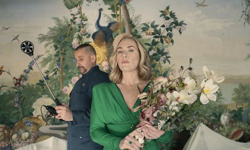 Kate Winslet und Filmpartner Matthias Schoenaerts in den Bergl
Zimmern in Schloss Schönbrunn.