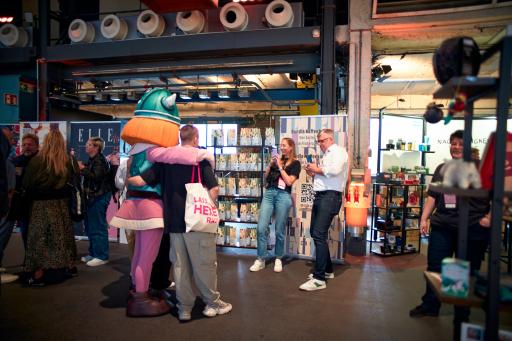  Die Vorfreude auf das Marken-Event steigt: Am 25. und 26. Juni
findet die BRANDmate in der Zeche Zollverein in Essen statt. /
Weiterer Text über ots und www.presseportal.de/nr/40482 / Die
Verwendung dieses Bildes für redaktionelle Zwecke ist unter
Beachtung aller mitgeteilten Nutzungsbedingungen zulässig und dann
auch honorarfrei. Veröffentlichung ausschließlich mit
Bildrechte-Hinweis.