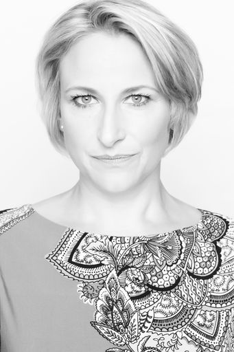 Portraitfoto Elisabeth Nemec