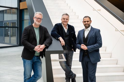  Stehend v.l.n.r Thomas Riedl, Norbert Hölzl, Arjun Dhaul
