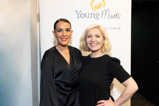 Vorschau Bild von „Musical Mamis & Papis 2025“: Künstler*innen laden zu
Benefizkonzert für YoungMum