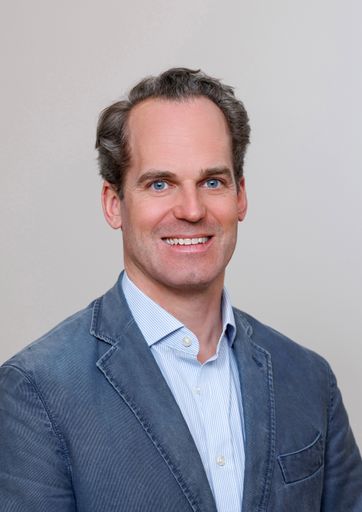 Vorschau Bild von Dr. Nicolas Haffner, Ärztlicher Direktor der Privatkliniken
Confraternität und Goldenes Kreuz