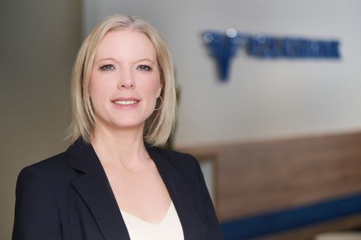Vorschau Bild von Bild 03: Sonja Schörgenhofer, Leitung Marketing und Kommunikation
VOLKSBANK WIEN AG © Robert Polster