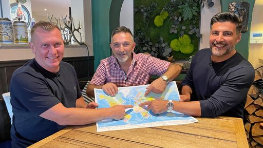 Für die Trödelprofis Otto, Mauro und Sükrü geht es diesmal auf
einen Roadtrip durch Europa. // Weiterer Text über ots und
www.presseportal.de/nr/6605 / Die Verwendung dieses Bildes für
redaktionelle Zwecke ist unter Beachtung aller mitgeteilten
Nutzungsbedingungen zulässig und dann auch honorarfrei.
Veröffentlichung ausschließlich mit Bildrechte-Hinweis.