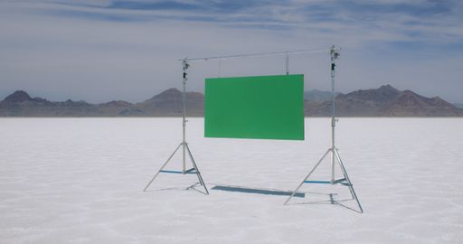 Vorschau Bild von Felix Lenz, "Soft Image, Brittle Grounds", 2025 Greenscreen am
Set: Great Salt Lake Desert, Utah, USA