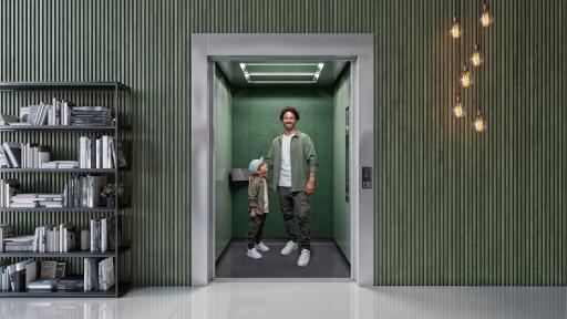  Alles in Edelstahl war gestern. Unsere neuen Aufzüge können mehr
als nur Grau: Bei Schindler heben wir das Interior Design Ihres
Aufzuges auf eine neue Ebene. Wir setzen auf innovative sowie
kreative Gestaltung.