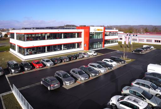 Das neue Forschungs & Entwicklungszentrum am RIEGL Campus in der
Riedenburgstrasse in Horn