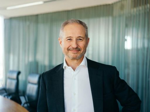  OMV startet Betrieb innovativer ReOil®-Anlage zur Umwandlung von
Altkunststoffen in wertvolle Rohstoffe