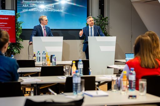 Betriebsansiedlungen und internationale Fachkräfte als Bausteine
für neuen Aufschwung nützen“