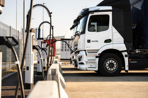 Vorschau Bild von Auf dem Gelände des Hub Süd der Brau Union Österreich in
Wundschuh wurde die Einride Ladeinfrastruktur installiert.