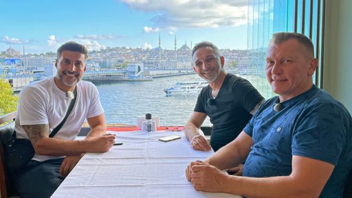 Für die Trödelprofis Otto, Mauro und Sükrü geht es diesmal in die
Türkei. // Weiterer Text über ots und www.presseportal.de/nr/6605 /
Die Verwendung dieses Bildes für redaktionelle Zwecke ist unter
Beachtung aller mitgeteilten Nutzungsbedingungen zulässig und dann
auch honorarfrei. Veröffentlichung ausschließlich mit
Bildrechte-Hinweis.