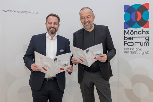  v.l.n.r.: MMag. Michael Baminger, Vorstandssprecher der Salzburg
AG, Univ.-Prof. Dr. Meinhard Lukas, langjähriger Rektor der Johannes
Kepler Universität in Linz und international anerkannter
Wissenschaftler und Experte