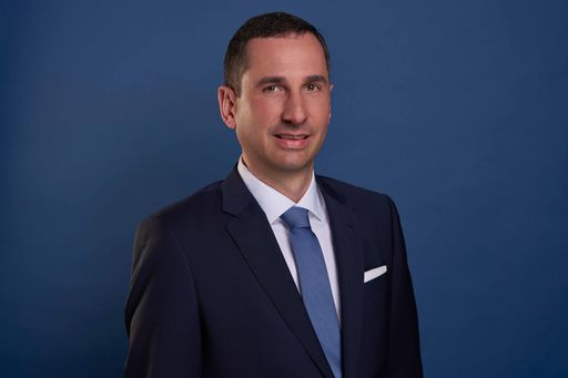Vorstand Mag. Dr. Bernhard Kadlec