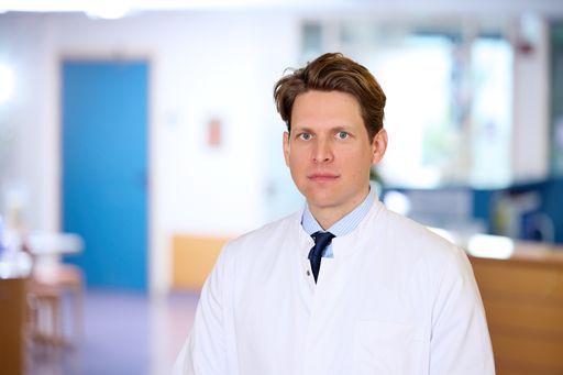  Neuer Vorstand der Abteilung für Gynäkologie am Krankenhaus der
Barmherzigen Brüder Wien: Prim. Dr. Imre Szilagyi, MBA