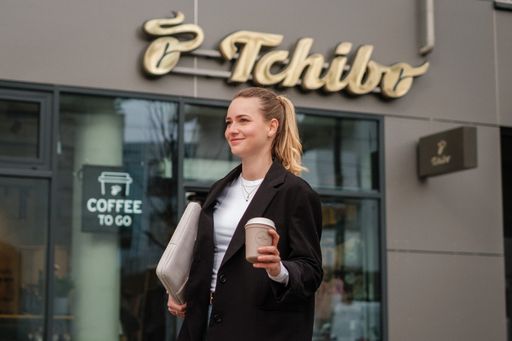  Tchibo und RECUP gehen den MEHRweg gemeinsam. // Weiterer Text
über ots und www.presseportal.de/nr/148640 / Die Verwendung dieses
Bildes für redaktionelle Zwecke ist unter Beachtung aller
mitgeteilten Nutzungsbedingungen zulässig und dann auch honorarfrei.
Veröffentlichung ausschließlich mit Bildrechte-Hinweis.