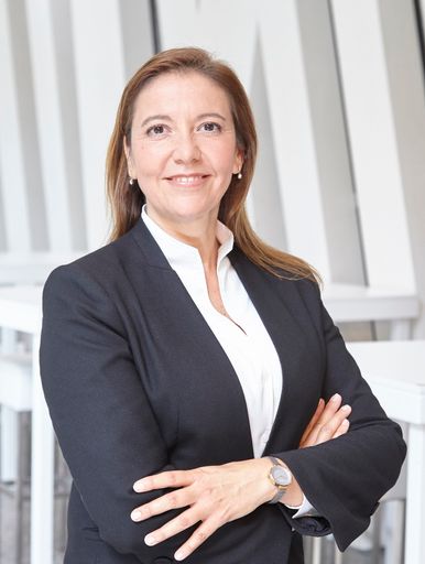  Martina Hirsch, Geschäftsführerin s REAL Immobilien.