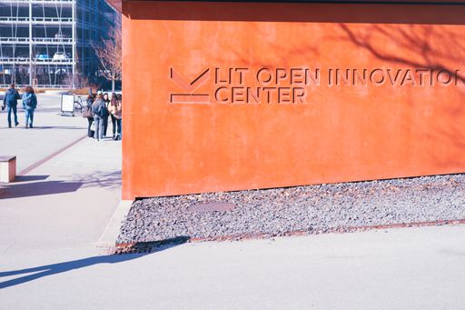  Das LIT Open Innovation Center der JOHANNES KEPLER UNIVERSITÄT
LINZ // Weiterer Text über ots und www.presseportal.de/nr/177283 /
Die Verwendung dieses Bildes für redaktionelle Zwecke ist unter
Beachtung aller mitgeteilten Nutzungsbedingungen zulässig und dann
auch honorarfrei. Veröffentlichung ausschließlich mit
Bildrechte-Hinweis.