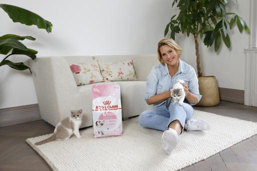  Moderatorin_Judith_Rakers_Royal_Canin_Kitten // Weiterer Text
über ots und www.presseportal.de/nr/176449 / Die Verwendung dieses
Bildes für redaktionelle Zwecke ist unter Beachtung aller
mitgeteilten Nutzungsbedingungen zulässig und dann auch honorarfrei.
Veröffentlichung ausschließlich mit Bildrechte-Hinweis.