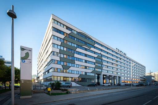 Tricore Forum Außenansicht