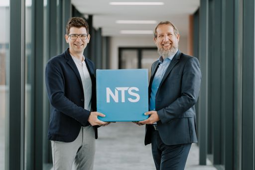 Vorschau Bild von Christoph Platzer, Geschäftsführer von Ascent in Österreich und
Alexander Müllner, Chief Commercial Officer von NTS