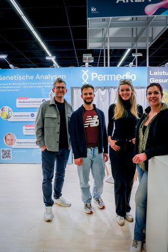  Permedio Team auf der Fibo 2025, Halle 5.2 Stand A24