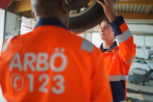 Vorschau Bild von Reifenwechsel beim ARBÖ